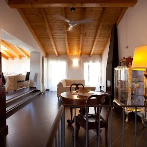 La Luna Nel Borgo Bed and breakfast